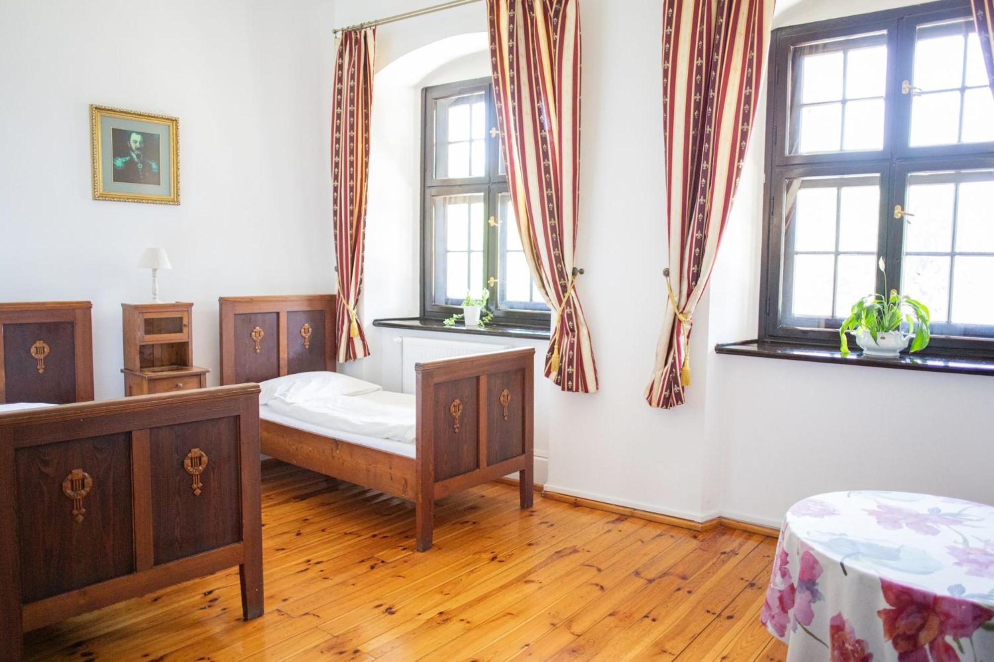 Palac Krobielowice Kąty Wrocławskie Exteriör bild