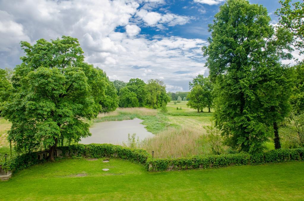 Palac Krobielowice Kąty Wrocławskie Exteriör bild
