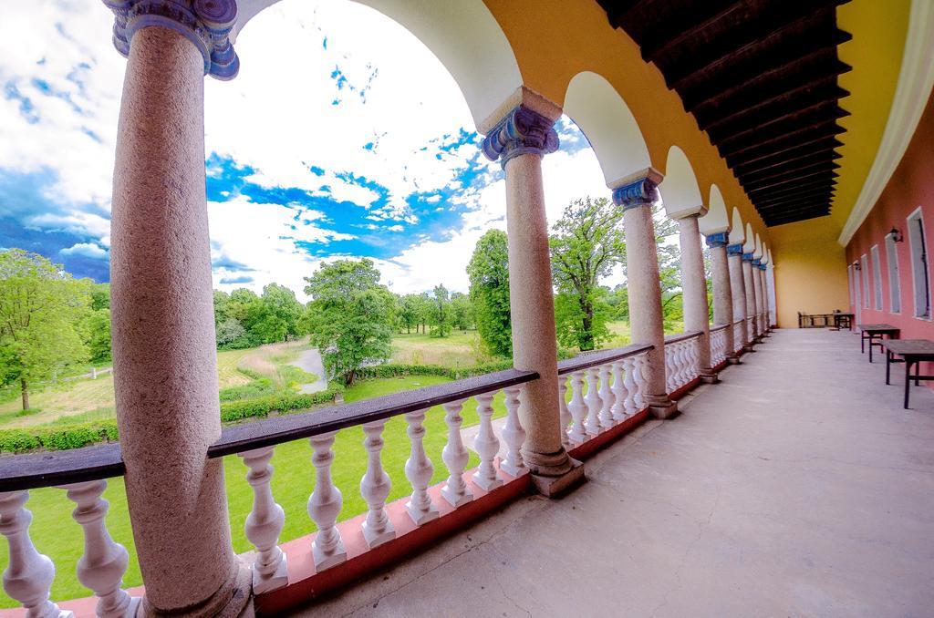 Palac Krobielowice Kąty Wrocławskie Exteriör bild